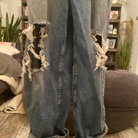 We the Free large overalls - Picture 5 of 6